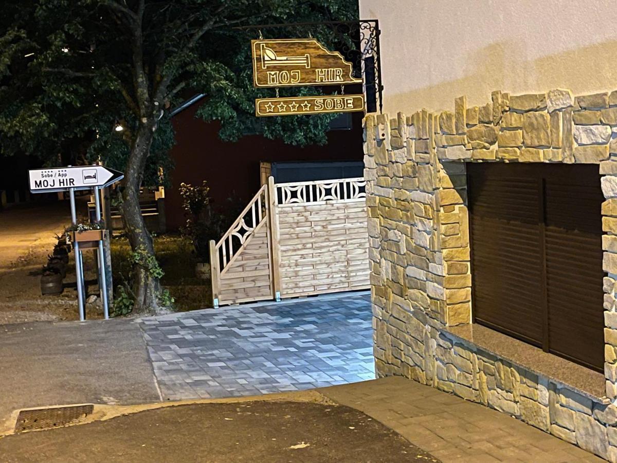 Sobe App Moj Hir Bed And Breakfast Ястребарско Экстерьер фото