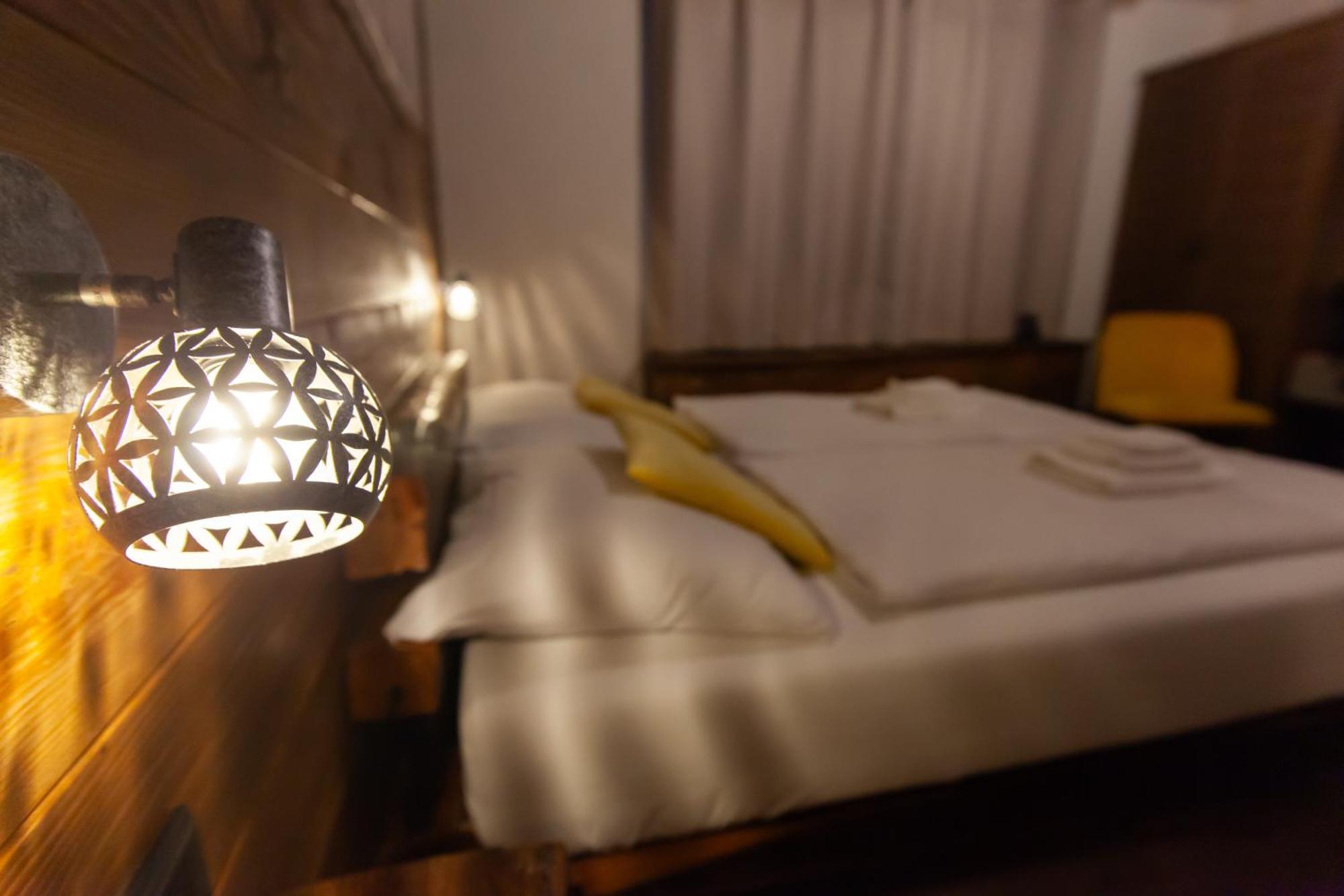 Sobe App Moj Hir Bed And Breakfast Ястребарско Экстерьер фото