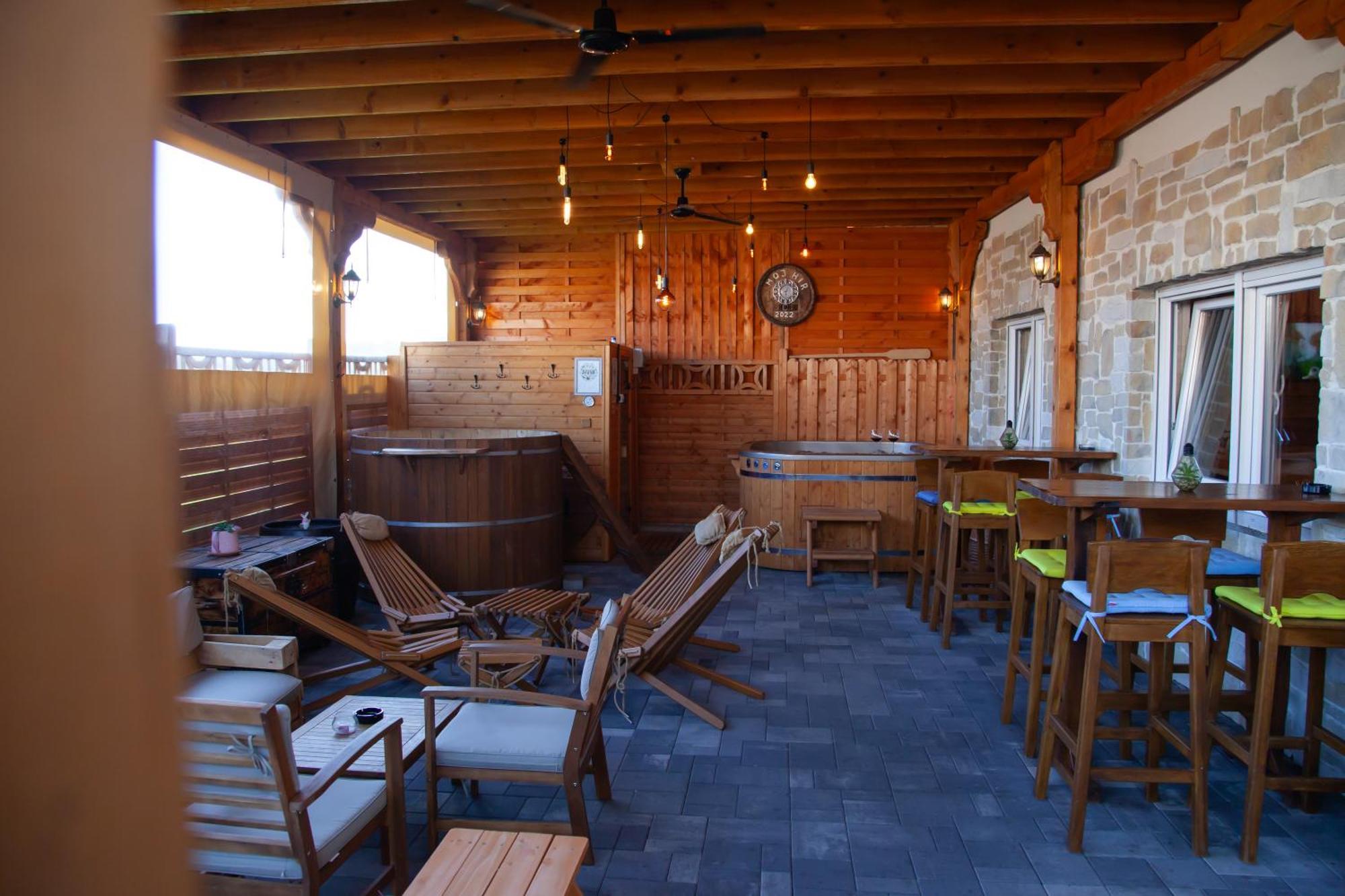 Sobe App Moj Hir Bed And Breakfast Ястребарско Экстерьер фото